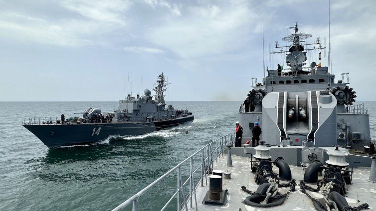 Дипломати обсъждат сигурността в Черно море и Източна Европа