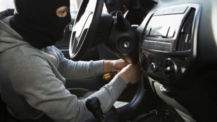 Обвиниха банда автоджамбази, откраднали 7 коли в Пловдив