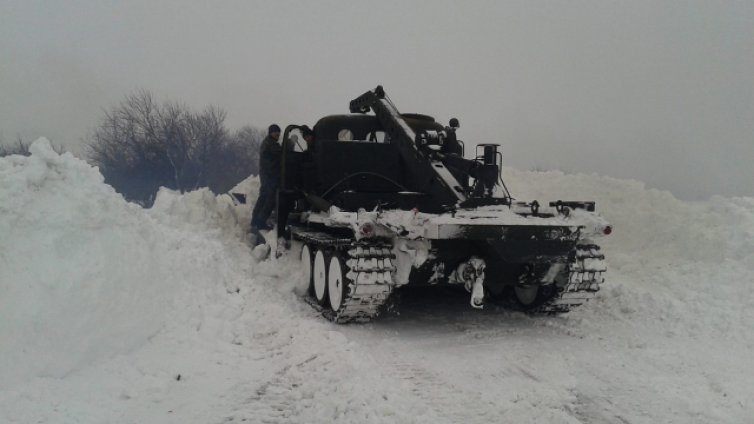 ВМС са готови да помагат при усложнена зимна обстановка
