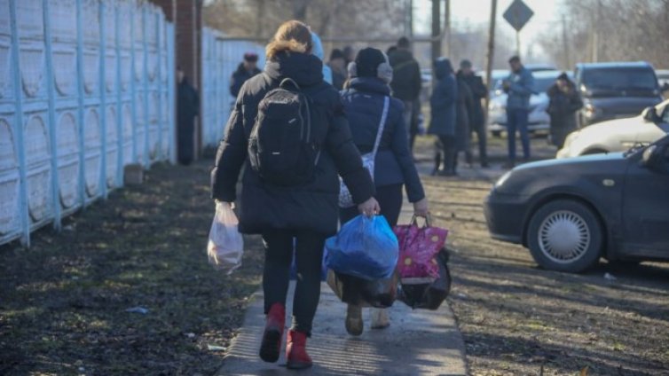 Ново примирие в Мариупол и Волноваха за евакуация