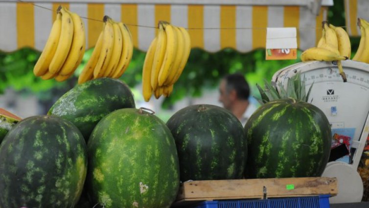 Жегата оскъпи плодовете, динята - с 21% нагоре