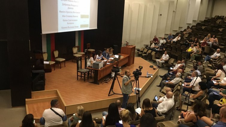 Окончателно: МУ – Варна, пое управлението на Очна болница