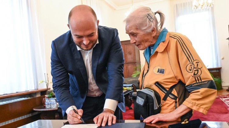 ВКС окончателно: Баба Янка Ушколова запазва жилището си