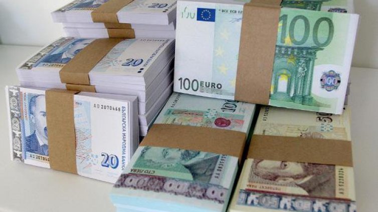 Моят глас = 8 лв. Необходимост или разхищение са партийните субсидии?