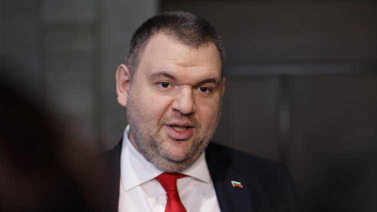 Кандидатите за регулаторите били на Пеевски, той: Няма да гласувам за тях