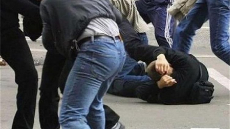 Двама младежи, нападали минувачи за цигари, се изправят пред съда