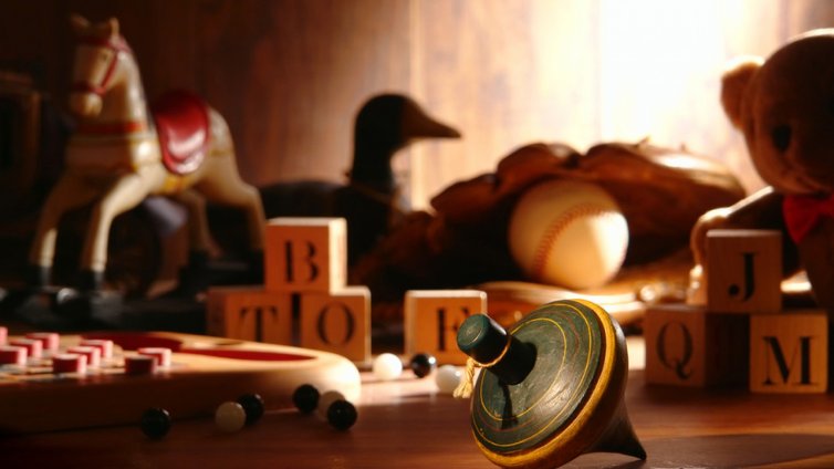 Китай още ни залива с опасни играчки