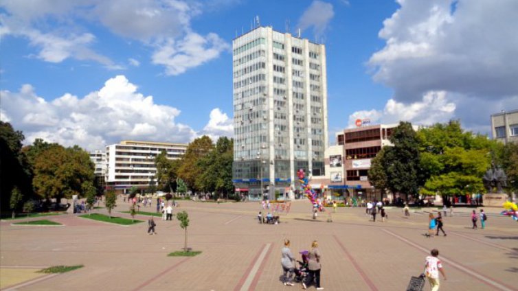 В Добрич намаляват дните с превишени концентрации на фини прахови частици