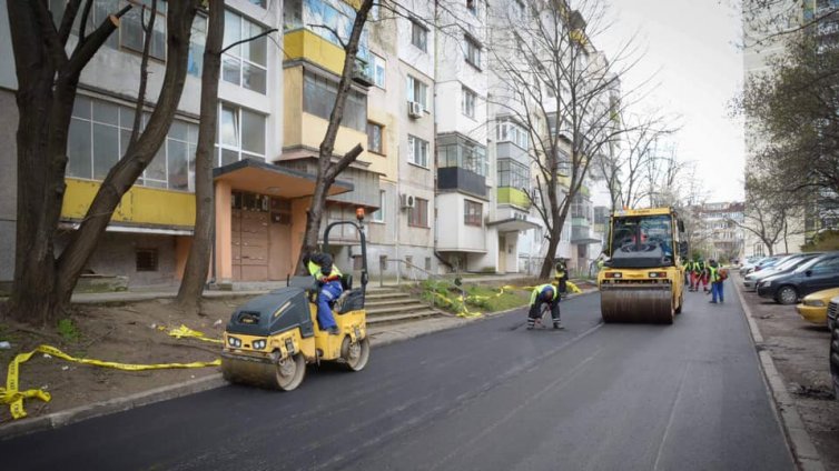 Преасфалтираха част от ул. “Петър Райчев” във варненския квартал „Левски“