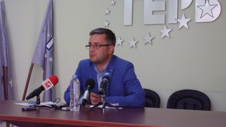 Тома Биков: Оставката на тримата министри е поемане на политическа отговорност