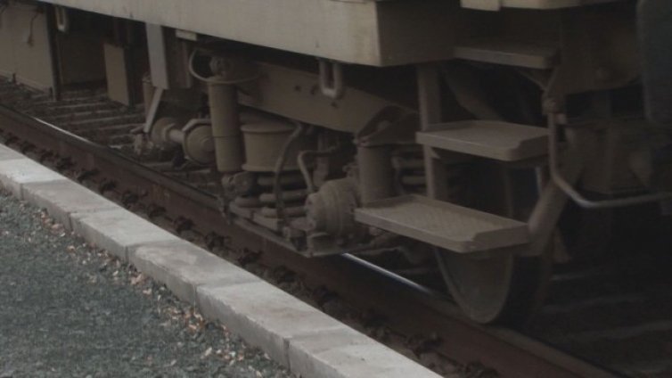 Тежка авария с локомотив отново спряла влак с пътници