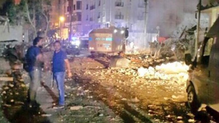 Бомбената атака в турската провинция Ван, 71 души ранени