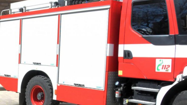 Баба и дядо починаха при пожар в Добричко