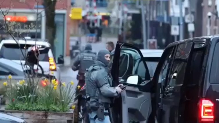 Заложническа криза в Нидерландия