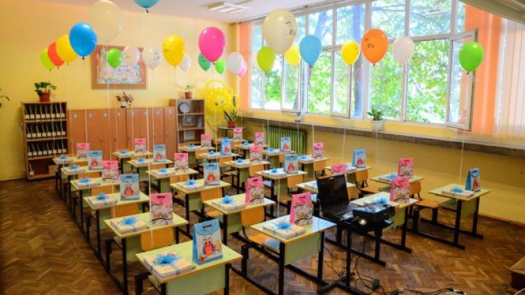 От синдикат "Образование" се обявиха против започване на учебната година на 14 септември