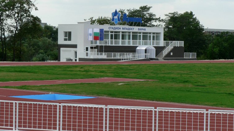 150 деца ще ритат във футболен турнир