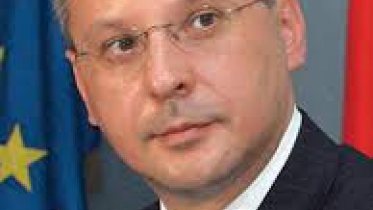 Европарламентът свали имунитета на Сергей Станишев