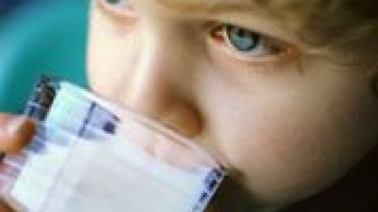 Откриха отрова за мишки в &bdquo;синьото" мляко