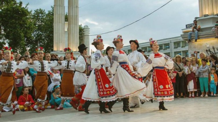 Започва Международният младежки фолклорен фестивал