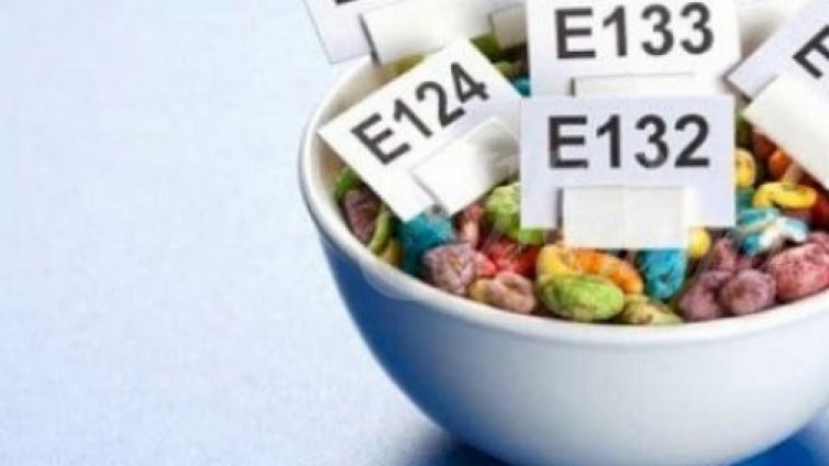 Ядем и… мрем! С храната си купуваме и отровата – опаковки, Е-та