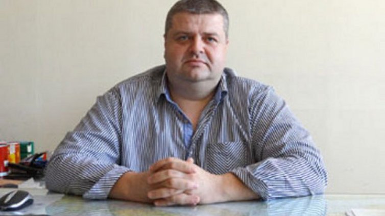 Задържаха зам.-кмета на Съединение
