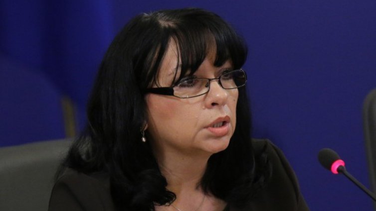 Петкова: Процесът по удължаване живота на АЕЦ "Козлодуй" не стои под въпрос