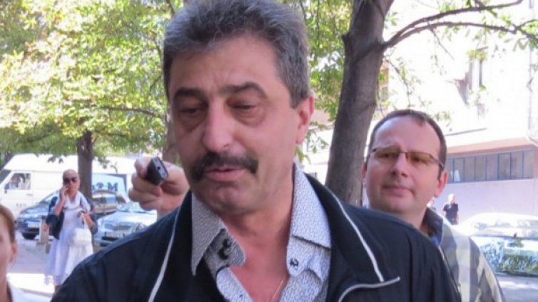 Цветан Василев: Има оферта за КТБ от консорциум