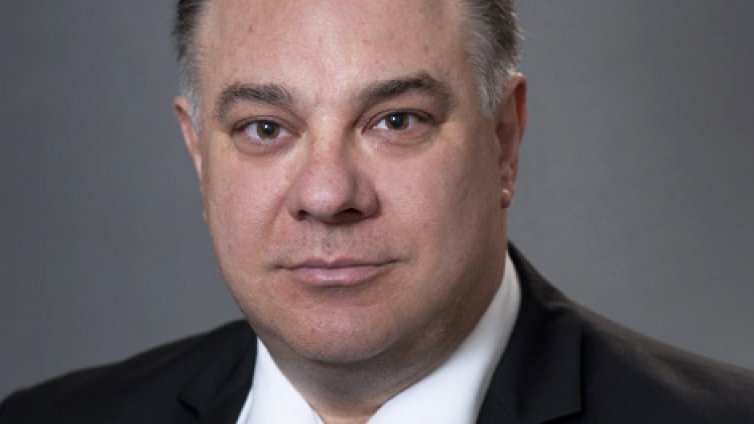 Мирослав Ненков: Не можем да тичаме пред Ебола, за да я спрем