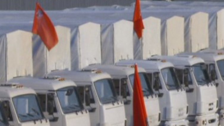 Конвоите с руска хуманитарна помощ пристигнаха в Донецк и Луганск
