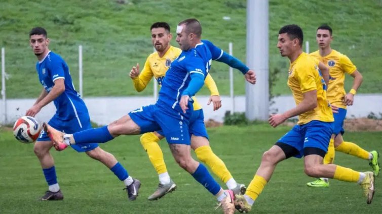 Аксаково отстъпи на Волов-Шумен 2007 в отложен мач