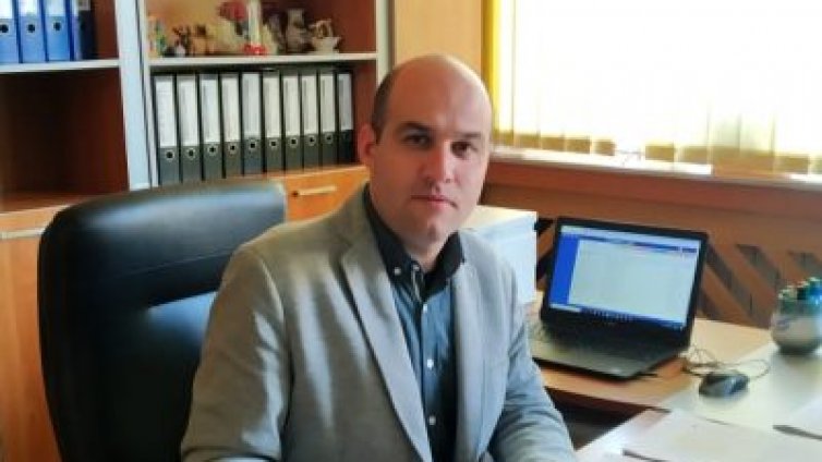 2 деца от ОУ "Найден Геров"  - с максимални оценки на НВО