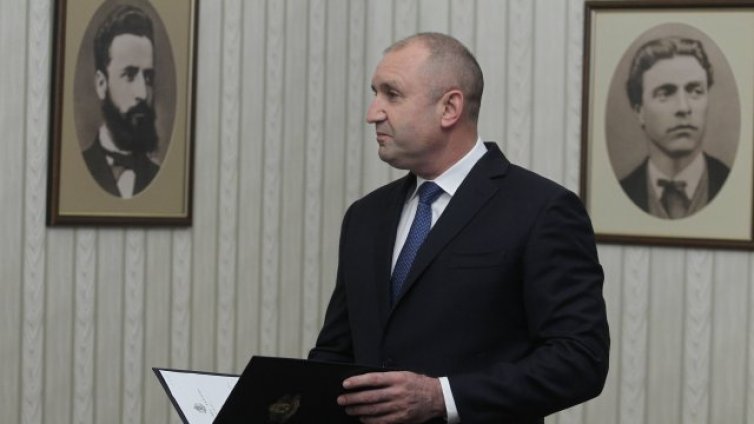 Румен Радев: Колко избори трябва да преминем, за да разберем, че без диалог не става?