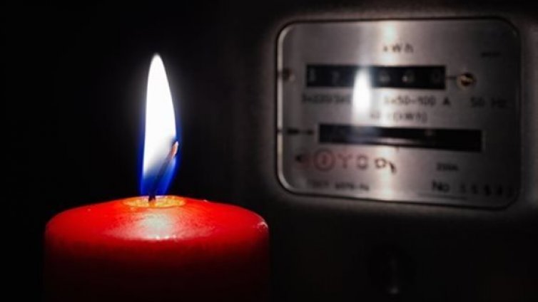 18 селища са още без ток в Североизтока