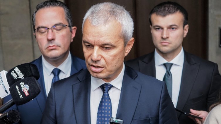Костадинов за "стената от дронове", която ще изграждаме с ЕС: Пълни глупости