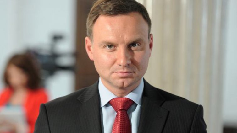Ограничават достъпа до контрацептив в Полша