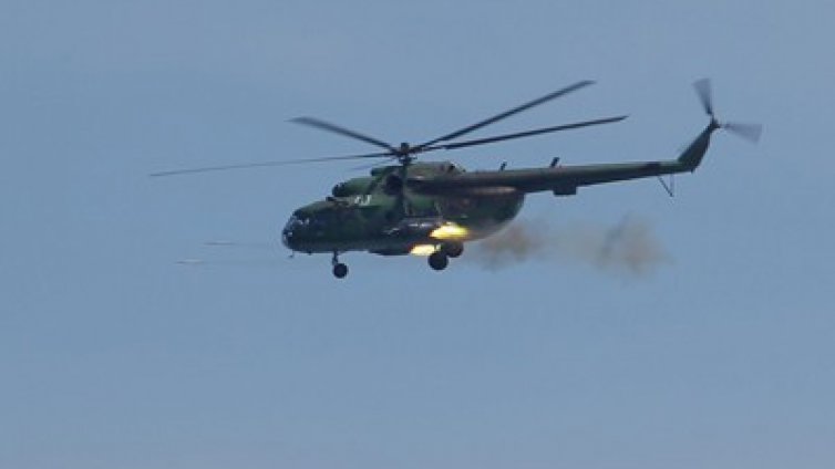 Руски военен хеликоптер с петима души на борда е бил свален в Сирия