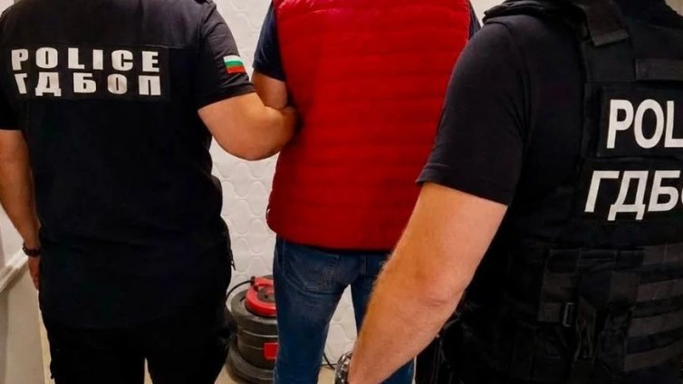ГДБОП разбиха две престъпни групи във Варна след сделки с кокаин