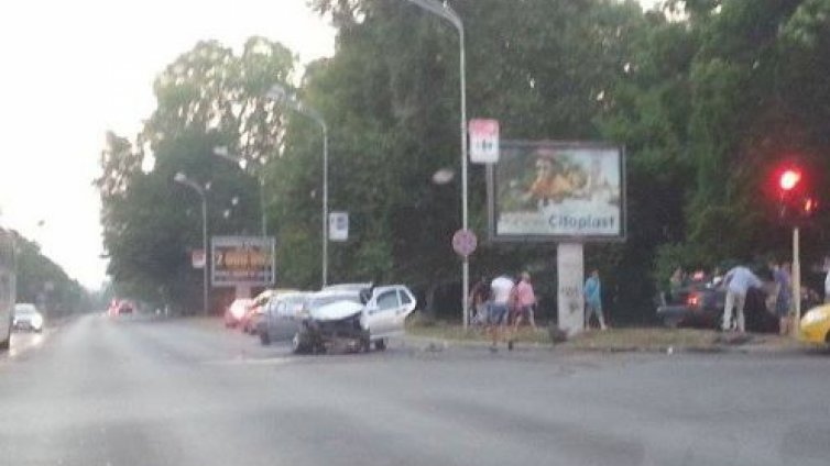 Внимание! Издирват свидетели на катастрофа във Варна