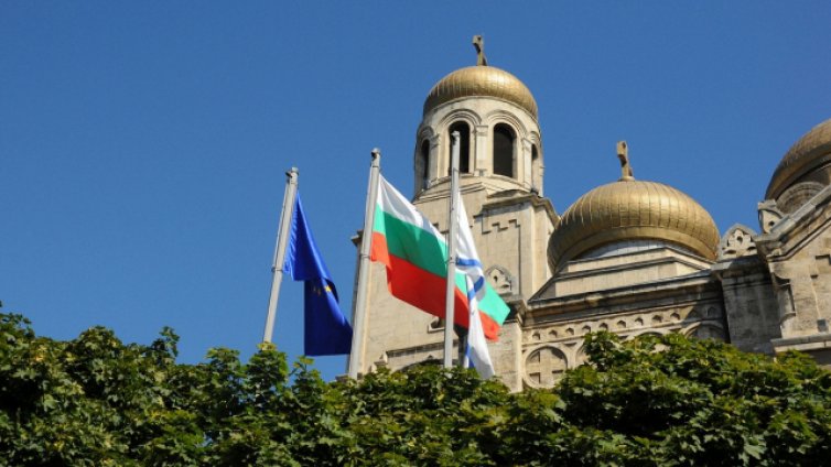 Зaтвaрят булеварди и улици в Деня на Варнa