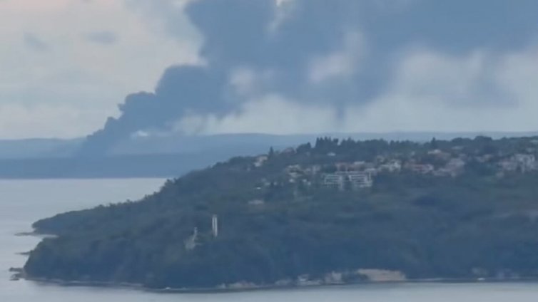 Човек е загинал при пожара в Бяла