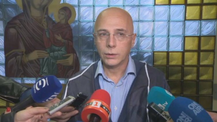 Блъснатото дете от колата на НСО е адекватно и в съзнание  