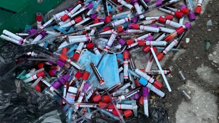 Търсят кой изхвърли биологични отпадъци до варненска детска градина