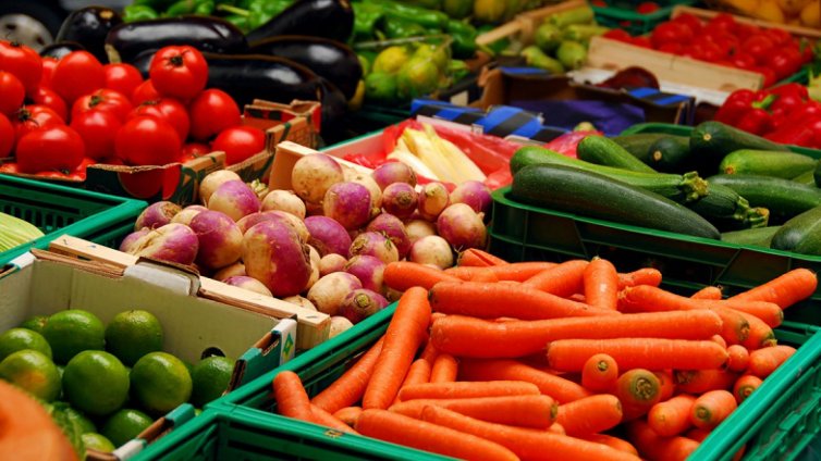Българската трапеза може да остане без най-вкусния салатен сорт домати "Идеал"