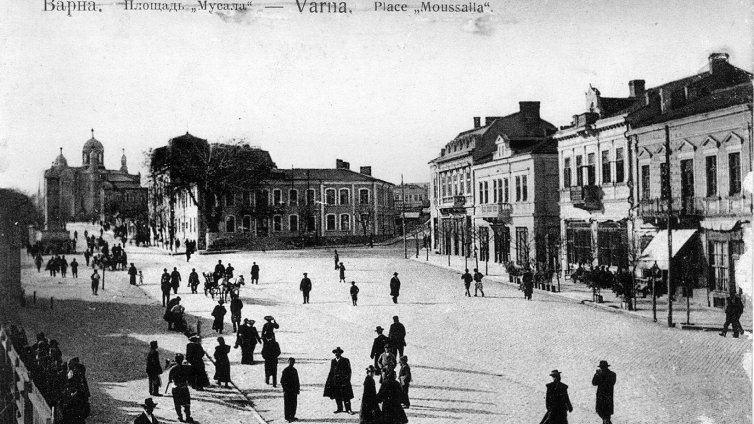 Непознатата история: За някои от най- интересните правилници, приети от Общинския съвет във Варна