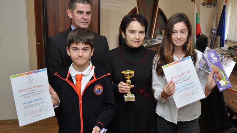 Варненски ученици получиха грамоти от Високо мито – родното място на братя Шкорпил