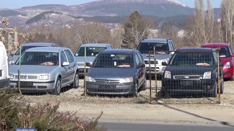Колите втора ръка скочиха. Задават се фалити на автокъщи