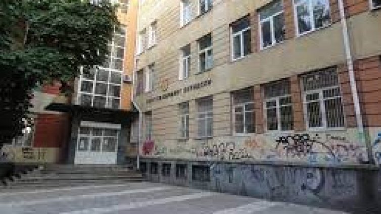 "Климент“ става основно училище
