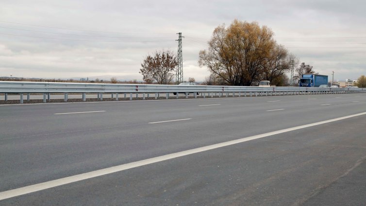 Ремонт ограничава движението по част от магистрала „Тракия”