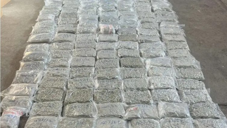 Спипаха близо 110 кг марихуана на ГКПП "Кулата" (СНИМКА И ВИДЕО)