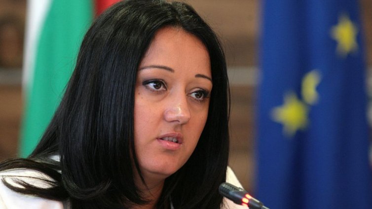 Лиляна Павлова не е викана в Следствието за Своге